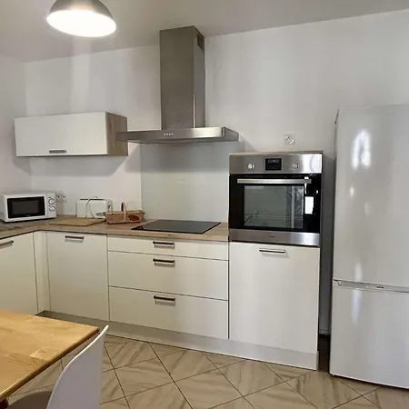 2 Pieces - 4 Personnes - Bas Elne Ar000-l01 Villa