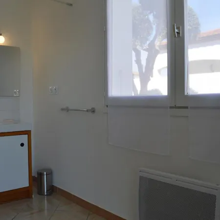2 Pieces - 4 Personnes - Bas Elne Ar000-l01 Villa Latour-Bas-Elne