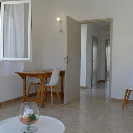 Villa 2 Pieces - 4 Personnes - Bas Elne Ar000-l01 *