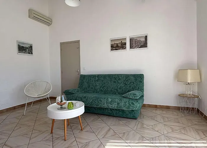 2 Pieces - 4 Personnes - Bas Elne Ar000-l01